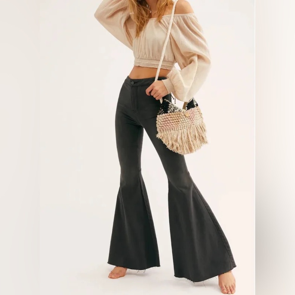 Free People Just Float On Flare Jeans Size 24